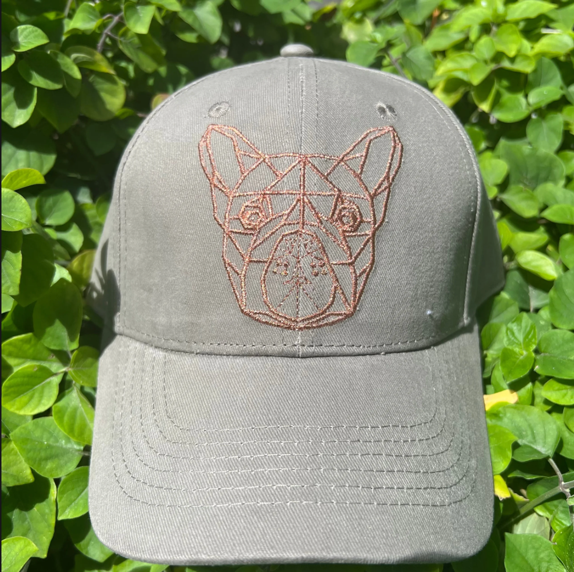 GORRA IGOR GRIS BORDADA NARANJA X PASHA ST BARTH