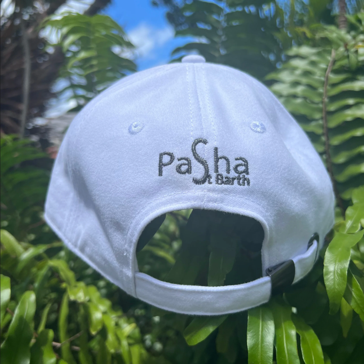 CAP IGOR BLANC BRODÉ NOIR X PASHA ST BARTH