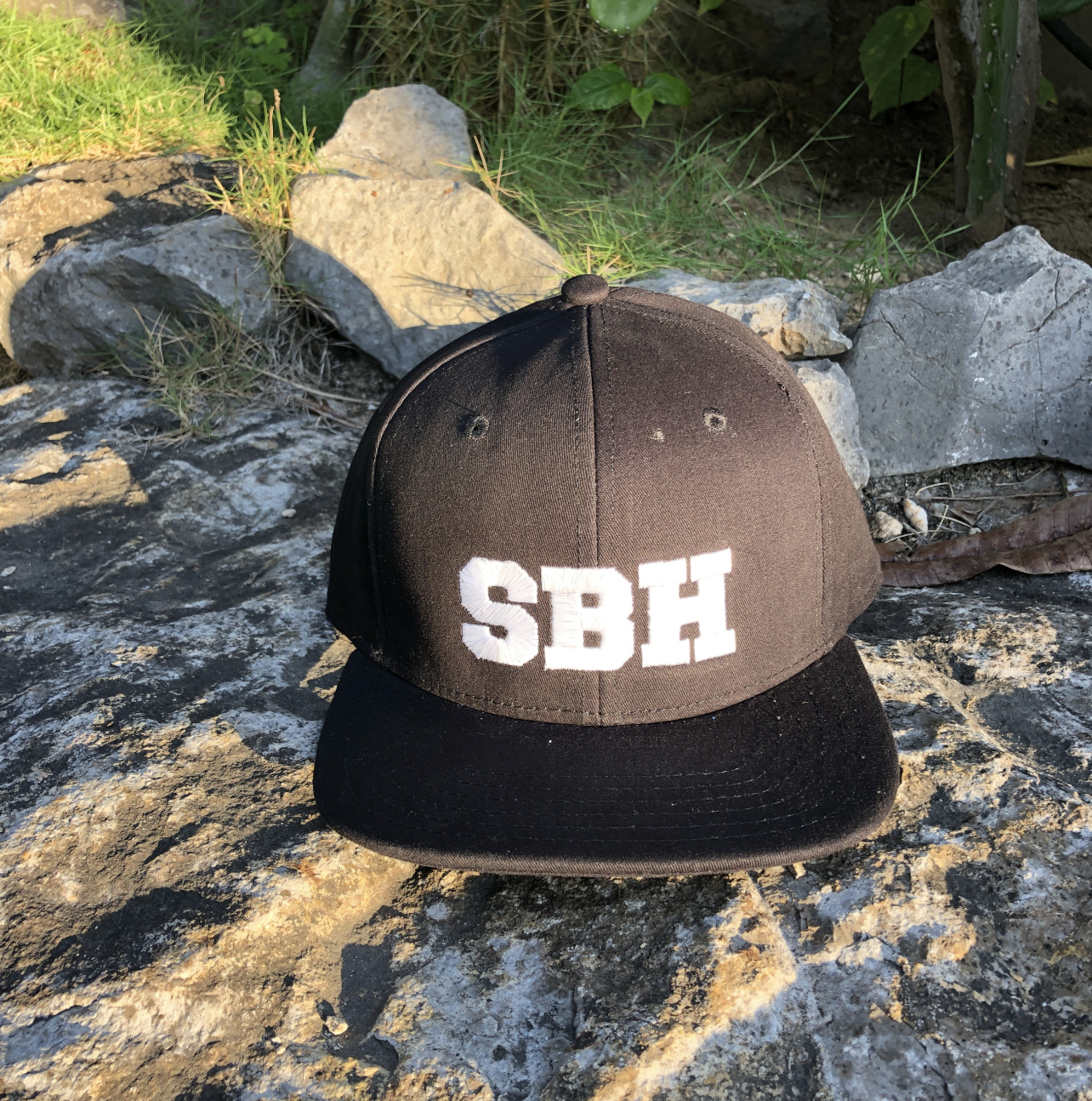 CAP SBH NOIR VISIERE PLATE X PASHA ST BARTH