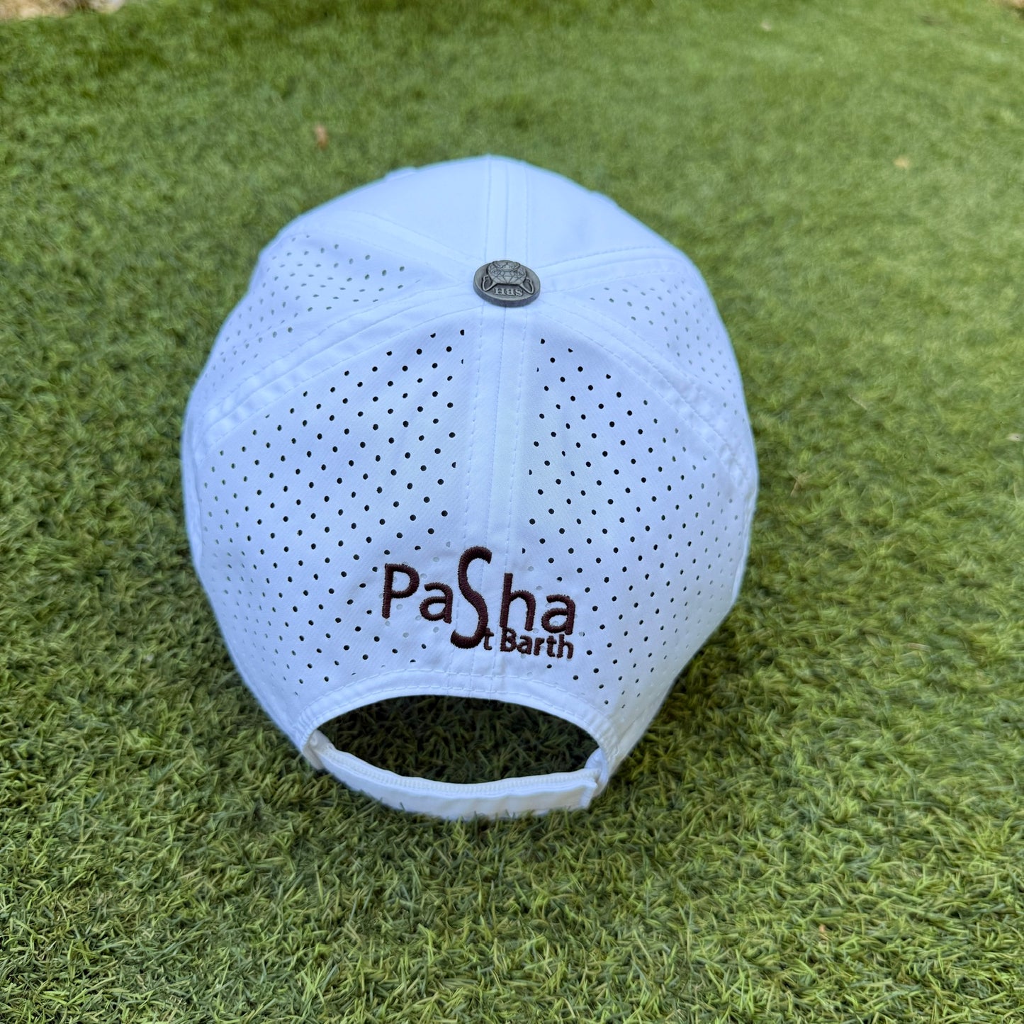 GORRA X ROPA DEPORTIVA BLANCA SBH X PASHA ST BARTH PREMIUM